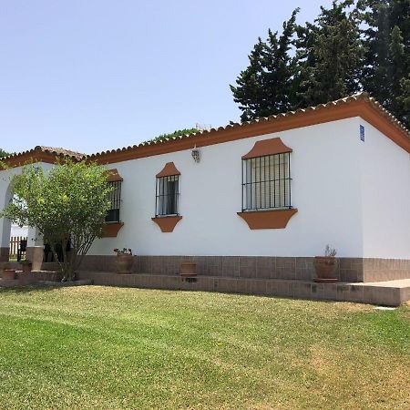 Chalet Con Piscina, Amplio Jardin Y Aire Acondicionado Чиклана де ла Фронтера Екстериор снимка
