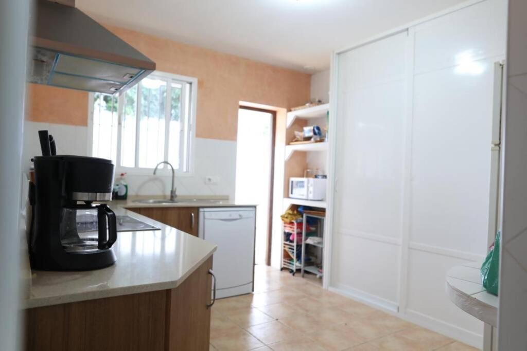 Chalet Con Piscina, Amplio Jardin Y Aire Acondicionado Чиклана де ла Фронтера Екстериор снимка